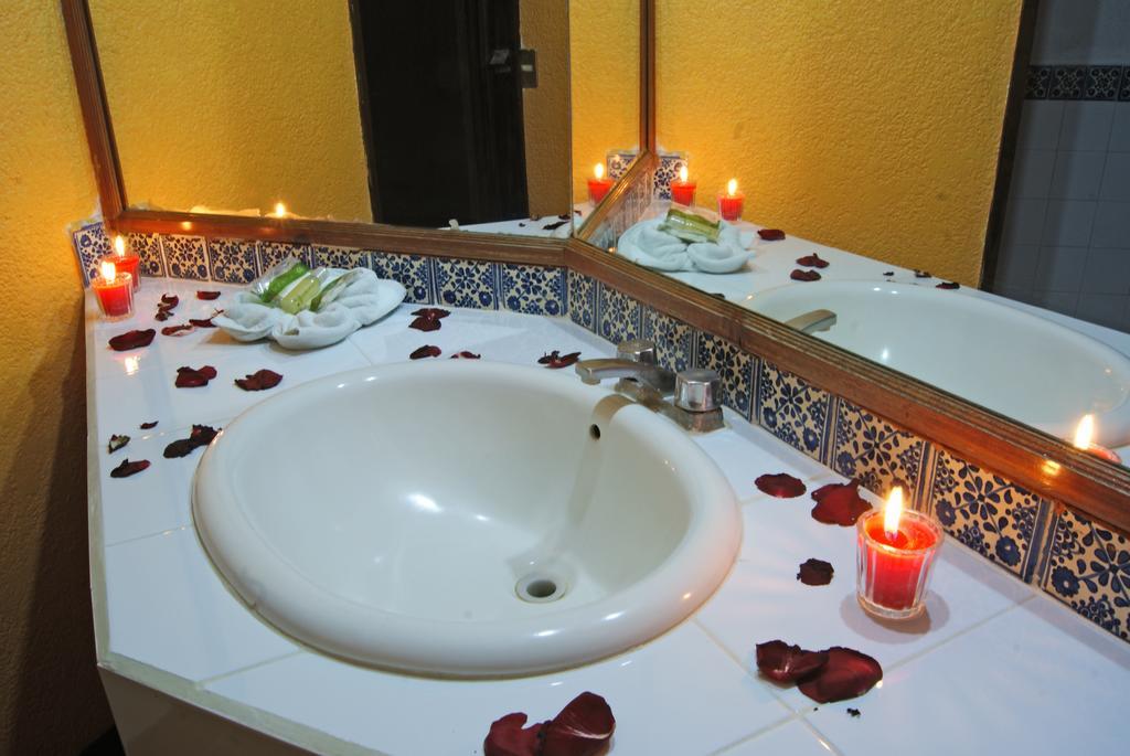 Hotel Plaza Santo Domingo San Cristóbal de Las Casas Chambre photo