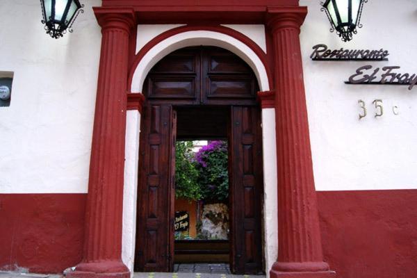 Hotel Plaza Santo Domingo San Cristóbal de Las Casas Extérieur photo
