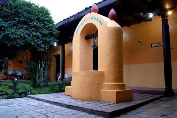 Hotel Plaza Santo Domingo San Cristóbal de Las Casas Extérieur photo