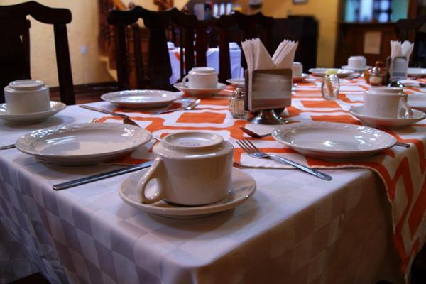 Hotel Plaza Santo Domingo San Cristóbal de Las Casas Extérieur photo