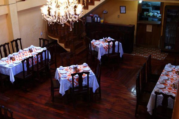 Hotel Plaza Santo Domingo San Cristóbal de Las Casas Extérieur photo
