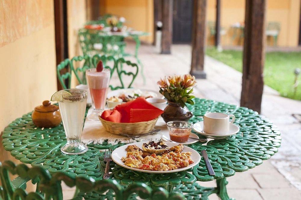 Hotel Plaza Santo Domingo San Cristóbal de Las Casas Extérieur photo