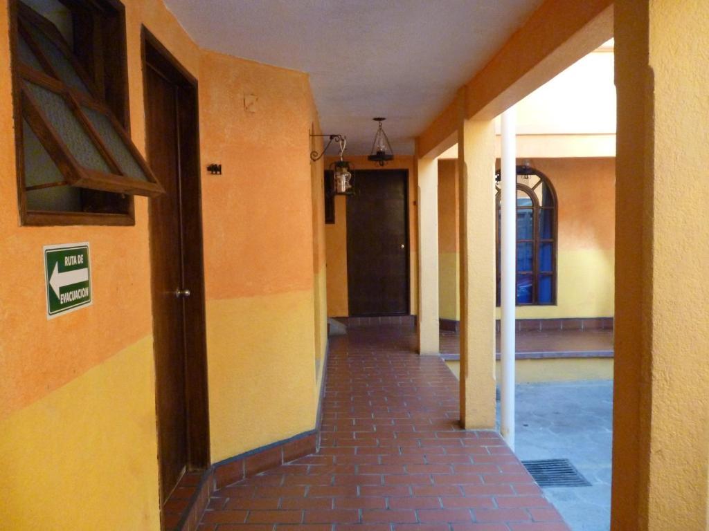 Hotel Plaza Santo Domingo San Cristóbal de Las Casas Chambre photo